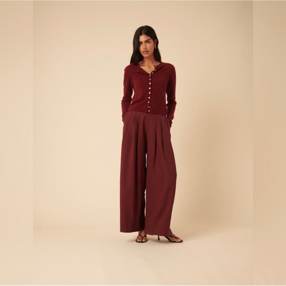Nobody's Child Burgundy Pleated Wide Leg Trousers Petite UK 10 US 6